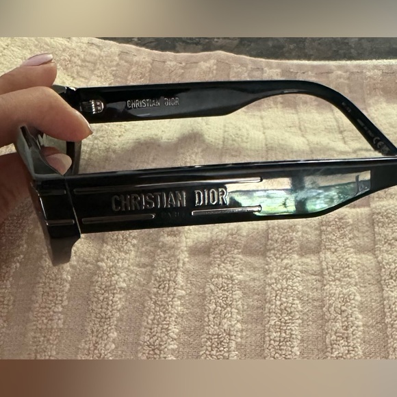 Brand new Dior sunglasses - Picture 4 of 8